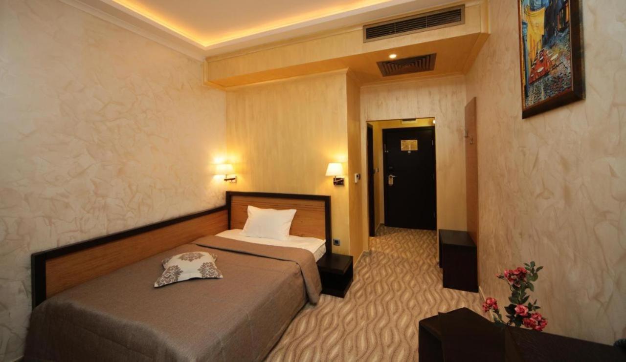 Efbet Hotel Varna Exterior foto
